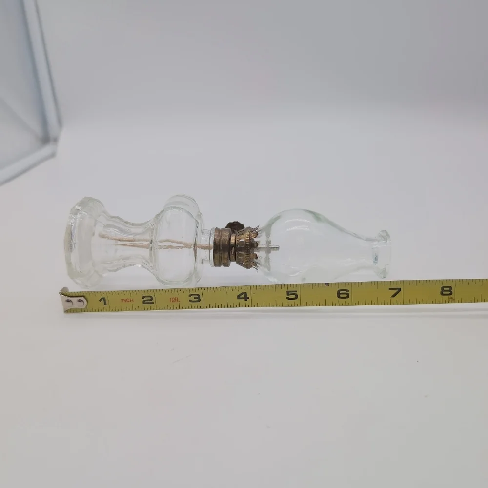 Vintage 7in Elegant Clear Glass Oil Lamp
